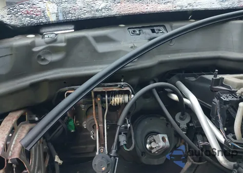 2013 Chrysler 300C John Varvatos Limited Edition из США, поврежденный, VIN 2C3CCADT6DH740978